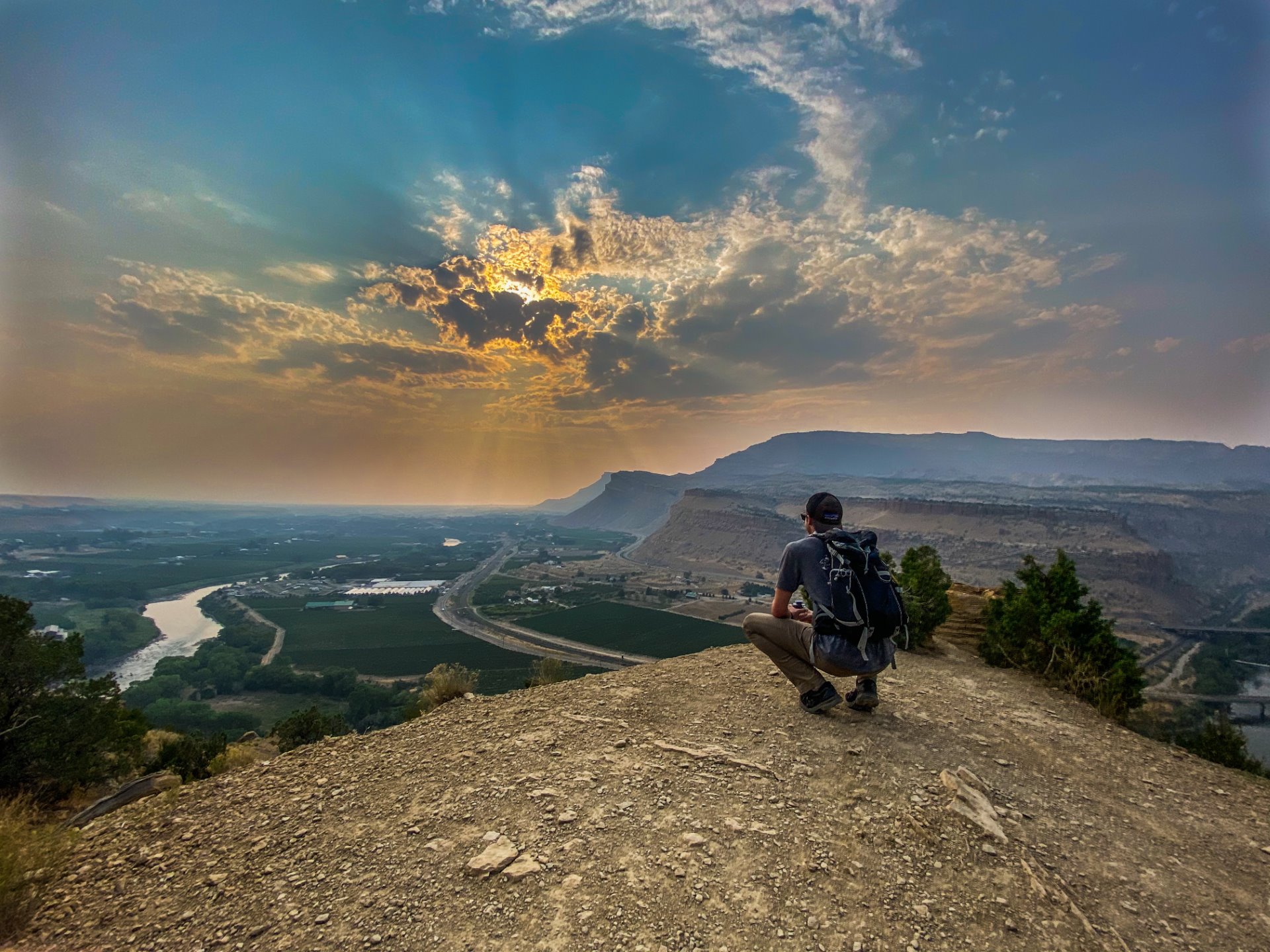 Experience the Palisade Rim Trail in Palisade, Colorado, with breathtaking views of the surrounding valley. This scenic hiking trail features a perfect landscape for outdoor enthusiasts.