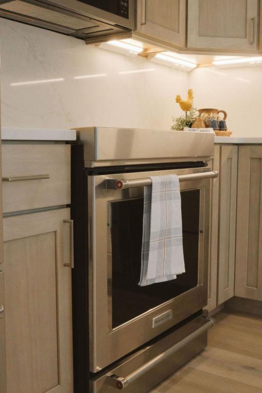 induction range in a Scandinavian villa home