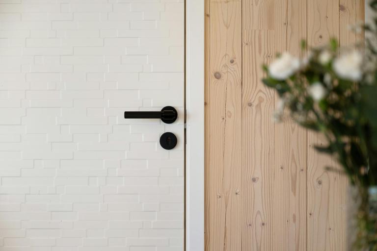 Pull Handle accessibility 